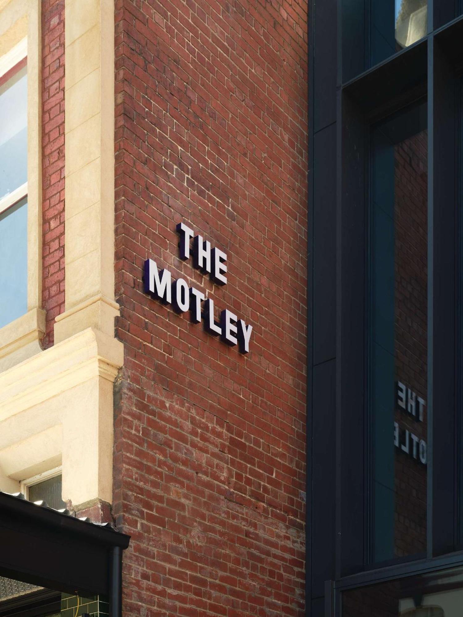 The Motley Hotel Richmond, Tapestry Collection By Hilton Melbourne Bagian luar foto