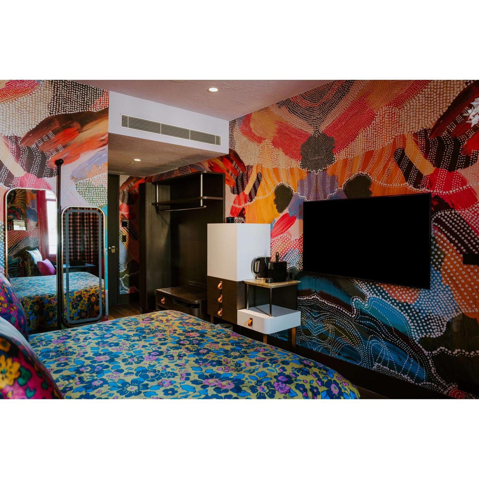 The Motley Hotel Richmond, Tapestry Collection By Hilton Melbourne Bagian luar foto